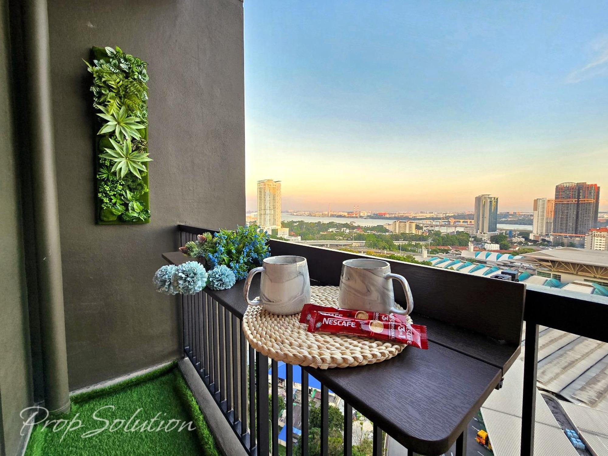 Cozy 4br Near Jb Ciq 12pax Johor Bahru